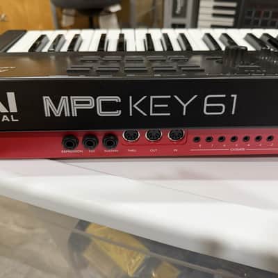 Akai MPC Key 61 Standalone Workstation Synthesizer 2022 - Present - Black image 5