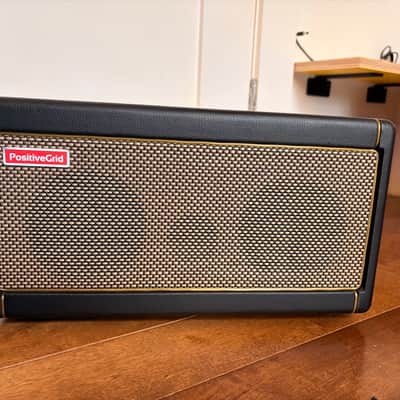 Positive Grid Spark 40 40-Watt 2x4" Smart Guitar Amp - Black image 2