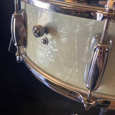 Slingerland – 5x14" Artist Model (Radio King) 3-Ply 8-Lug Snare Drum 1963–1968 – Marine Pearl. Gene Krupa?!? image 6
