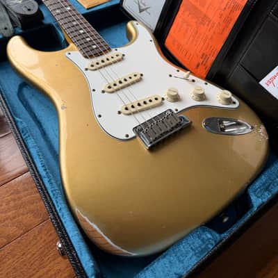 2026 Fender Custom Shop Stratocaster Pro W25 Relic - HLE Gold image 1