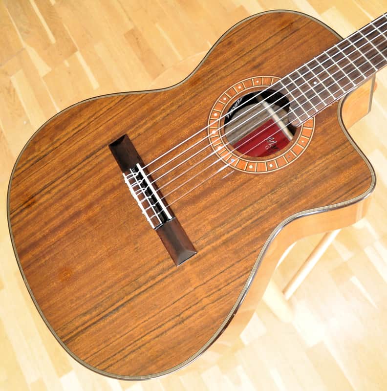 MARTINEZ MP14 OV Ovangkol / Classical Nylon Crossover / With Built-In Chorus & Reverb image 1