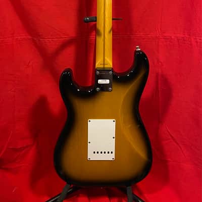 Fender JV Modified '50s Stratocaster HSS 2022 - 2024 - 2-Tone Sunburst image 3