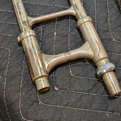(USED) Olds Super Trombone by F.E. Olds & Son – Vintage 1940 Made In USA - SN 19401 image 4