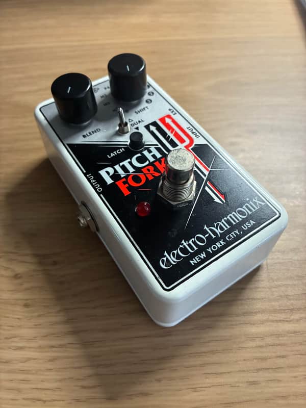 Electro-Harmonix Pitch Fork Polyphonic Pitch Shifter / Harmony Pedal