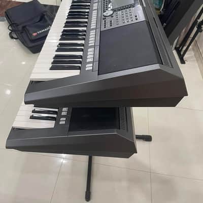 Yamaha PSR-S970 61-Key Arranger Workstation 2010s - Black