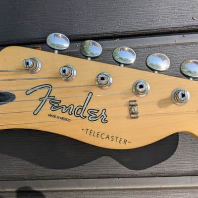 Fender Deluxe Nashville Telecaster 2011 60th Anniv. - Honey blonde image 16