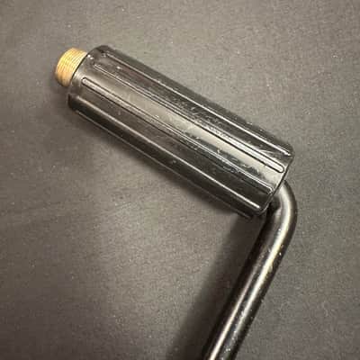 Latin Percussion LP592A-X Mic Claw, Microphone Claw Mount - EXCELLENT image 3