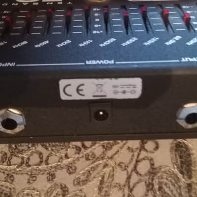 MXR M108 Ten Band EQ 2010s - Black image 2