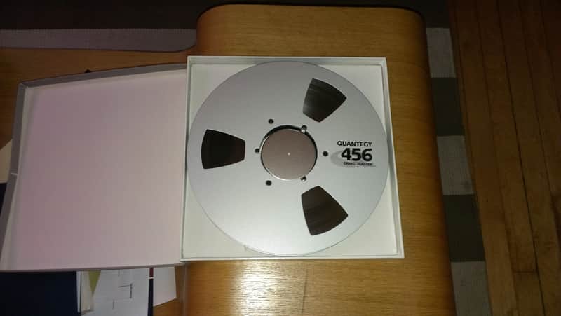 Quantegy 456 half inch Reel 10.5" NAB 2500 meters image 1