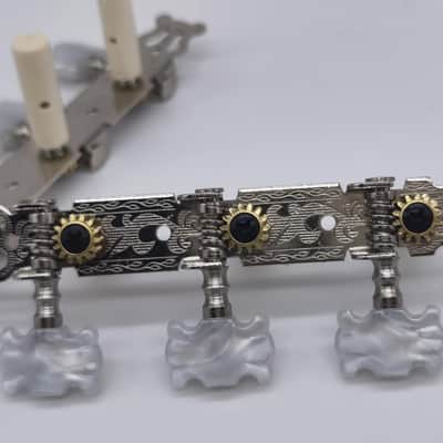 Chrome-plated 3-on-a-plate-tuner Classic Guitar String Head Tuning Pin Key Tuner Set, Guitar String Machine Heads Tuning Pegs Keys Pearloid Butterfly Button Nickel image 3