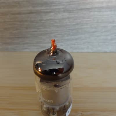 Rare 1958 TELEFUNKEN ef86 silver MEDICAL grade VERY STRONG tube preamp limiter tube mic U67 image 3