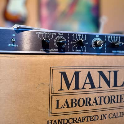 Immagine *New In Box* Manley Labs Mid Frequency “ Pultec Style” Tube Equalizer - 7
