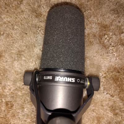 Shure SM7B Genuine Cardioid Dynamic Microphone 2001 - Present - Black image 5