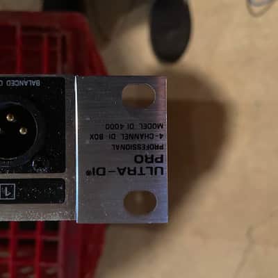 Behringer Ultra-DI Pro DI4000 4-Ch Active Direct Inject Box image 1