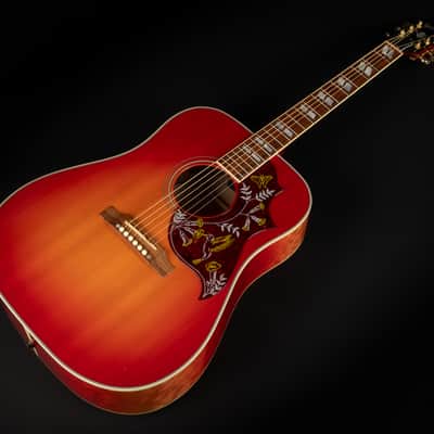 2014 Gibson Limited Edition Hummingbird Quilt - Heritage Cherry Sunburst | USA Bozeman Custom Dreadnought Acoustic Guitar L.R. Baggs Pickup | OHSC image 5