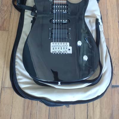Godin Freeway Classic with Rosewood Fretboard 2005 - 2011 - Black image 1