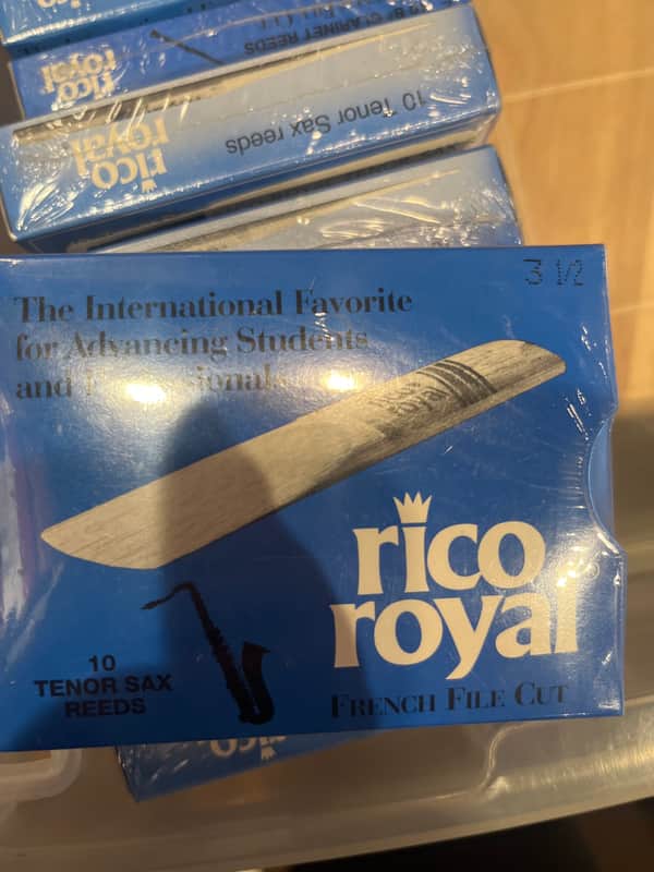 Rico 10 Rico Royal Tenor Sax Reeds #3.5 2025 - Wood image 1