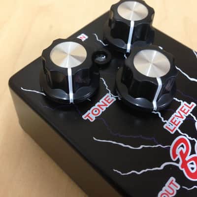 Belcat DST-501 Distortion Effects Pedal,Black- 230g, 110mm(L)* 63mm(W)* 50mm(H) image 10