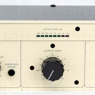 TL Audio Ivory 5050 Mono Valve Mic Preamp Compressor Tube Röhre + 1.5 J Garantiee Röhre Bild 8