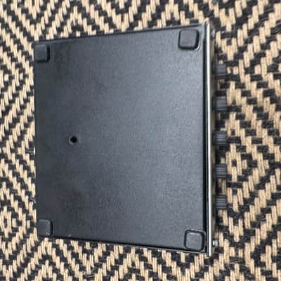Crate Package SM5HP, and SM2SRS. Headphone amplifier and sound retrieval. image 5