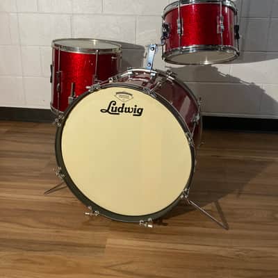 Ludwig No. 996-1 Club Date Outfit 8x12" / 14x14" / 14x20" Drum Set with Keystone Badges 1967 - Red Sparkle image 2