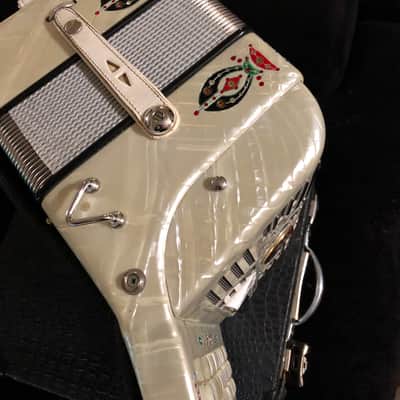 Gabbanelli accordion Two tone EAD/GCF image 6
