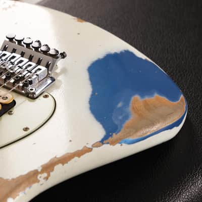 Fender Custom Shop White Lightning Stratocaster HSS Olympic White over Lake Placid Blue 2020 image 11