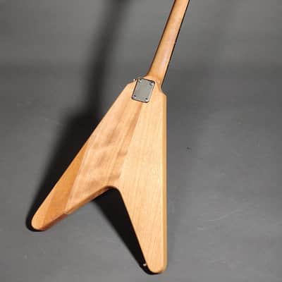 Vintage Strings Flying V - Soild Mahogany 2020's - Natural Matt image 3