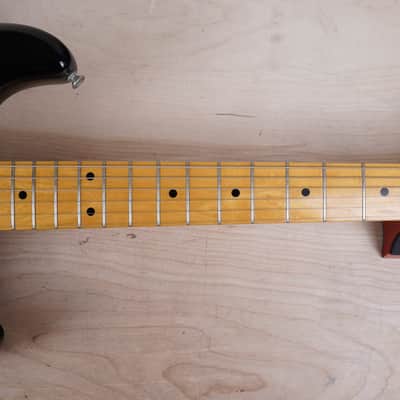 Squier SST-30 Stratocaster MIJ 1985 Black Vintage Fender Japan w/ Bag image 6