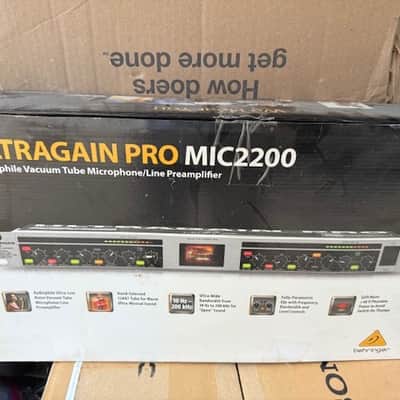 Behringer Ultragain Pro MIC2200 Vacuum Tube Mic Line Preamp 2009 - Present - Standard image 4