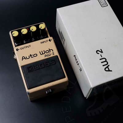 Boss AW-2 Auto Wah (Silver Label) 1991 - 1999 - Yellow image 1