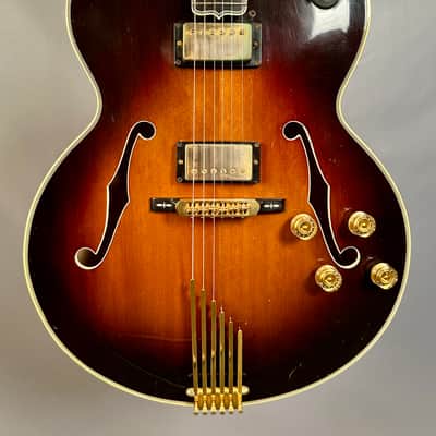 Gibson Super V CES 1980 - Sunburst image 1
