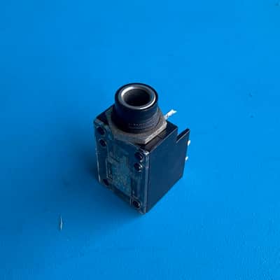 Fender Frontman Bullet Reverb Amplifier Part: Headphones TRS 1/4" Jack Socket image 6