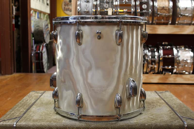 1960s Slingerland 14x14 Floor Tom in White Satin Flame Pearl image 1
