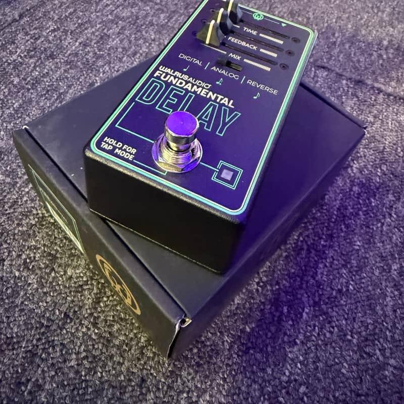 2023 – Present Walrus Audio Fundamental Delay Black / Green