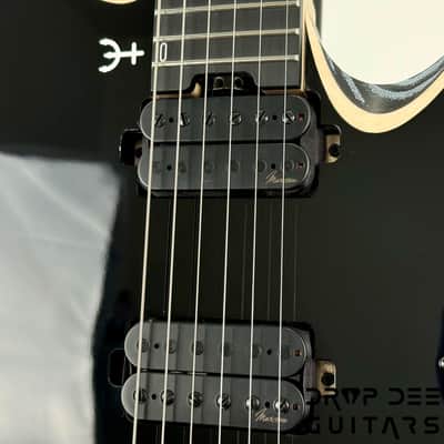 Infinia Neptune Headless Electric Guitar w/ Bag - Solid Lunar Black image 6