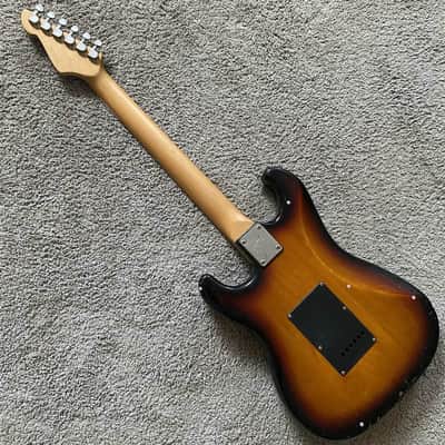 J&D Sunburst HSS Electric Guitar, Solid Basswood Body, Maple Neck, 22 Frets Fingerboard image 5