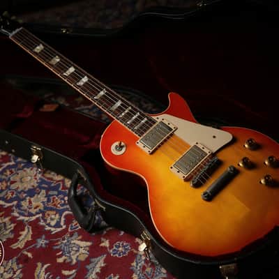 Gibson USA Custom Shop 58' R8 Reissue Les Paul Washed Cherry Sunburst image 7