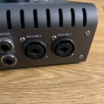 Universal Audio Apollo Twin X DUO Thunderbolt 3 Audio Interface NO power supply  2019 - Present - Gray image 4