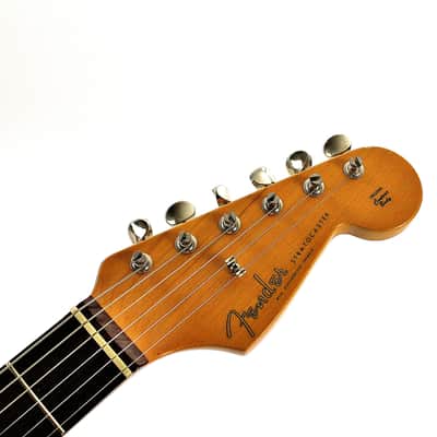 Fender 30TH Anniversary  Guitar Center '62  reissue Stratocaster 1994 with Hard Shell tweed Case image 9