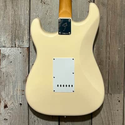 2026 Fender Vintera III Late '60s Stratocaster, Olympic White, Help Support Brick & Mortar Music Shops  In Stock image 9