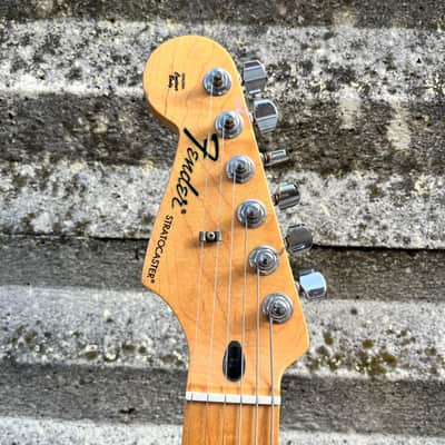 Fender Stratocaster Mexico LEFT image 4
