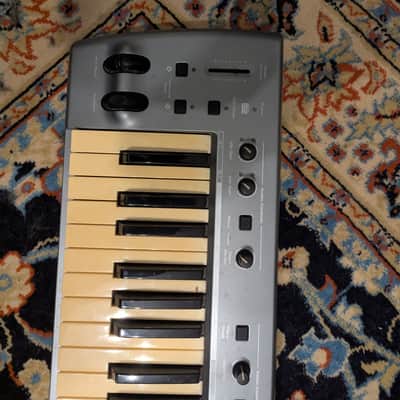 M audio Sono 88 midi keyboard image 5