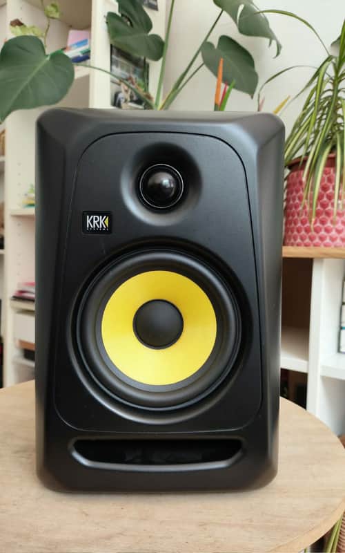 KRK Classic 5 5" Powered Studio Monitor - Single 2023 - Present - Black image 1