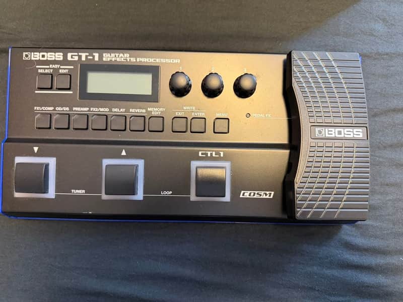 Boss GT-1