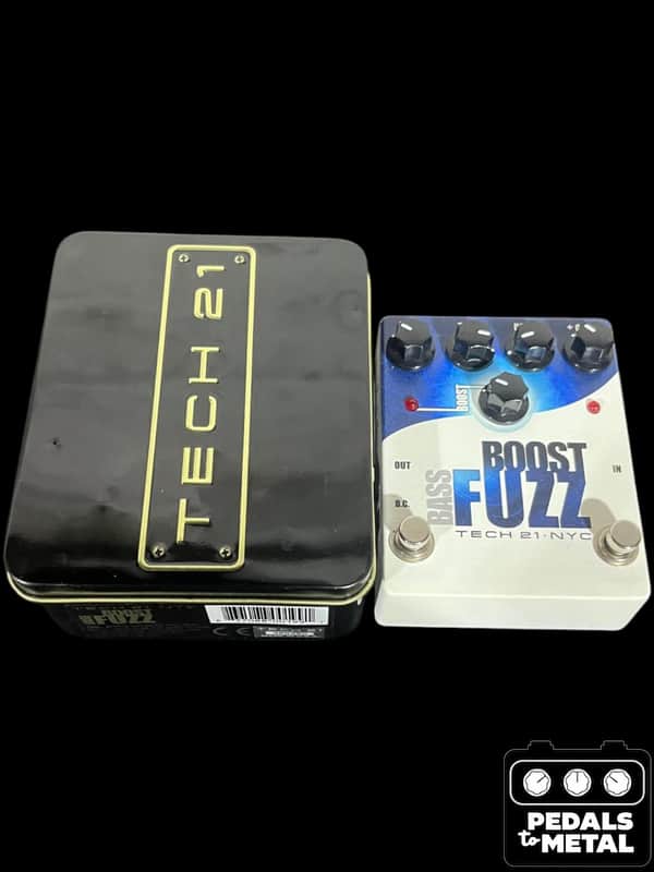 Tech 21 T21-BBF Analog Bass Boost Fuzz 2010s - White - X17527 image 1