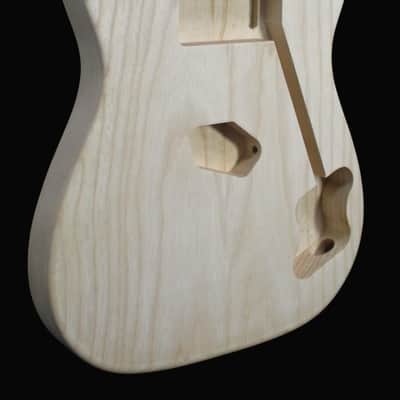 Telecaster custom '72 image 2