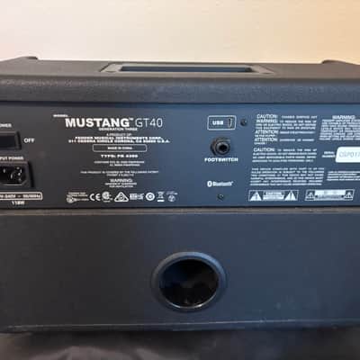 Fender Mustang GT 40 40-Watt 2x6.5" Modeling Guitar Combo 2017 - 2018 - Black image 3