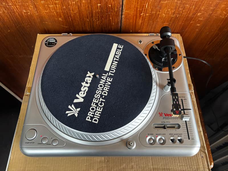 Vestax PDX-2000 Professional Direct Drive Turntable w/ VR-5EE image 1