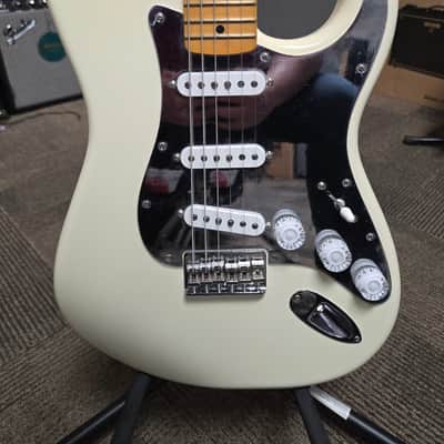 2022 Fender Nile Rodgers Signature Hitmaker Stratocaster - Olympic White image 2